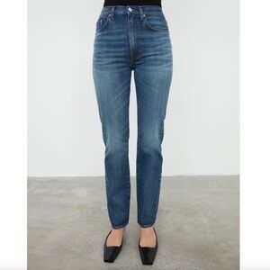 Toteme Regular Fit Slim Straight High Waist DK Vintage Wash 426